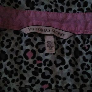 Victoria secret long sleeve cheetah print shirt